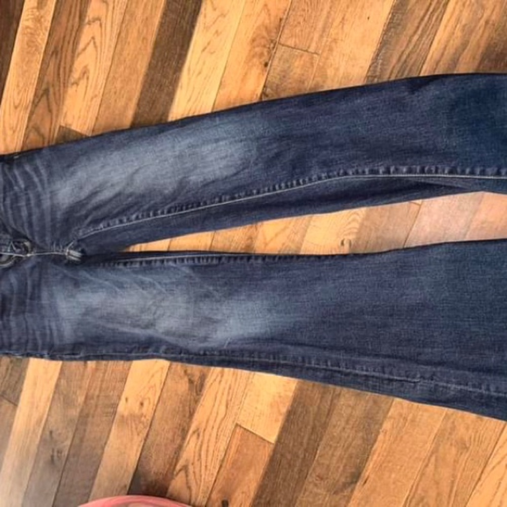 American eagle flares